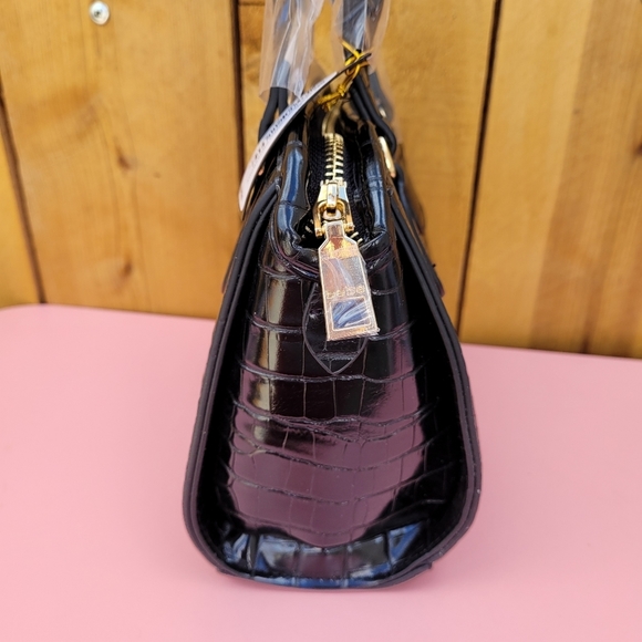 New bebe Fabiola Mini Croco Crossbody Black - Picture 7 of 14